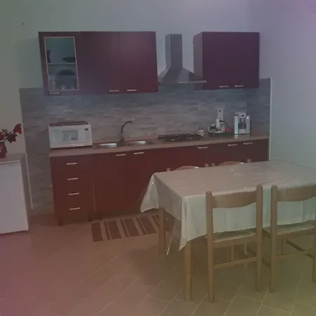 לינה וארוחת בוקר Federico Ii San Cipirello