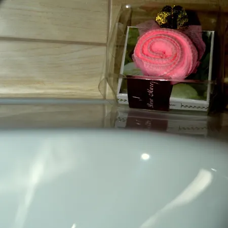 לינה וארוחת בוקר Federico Ii 3*