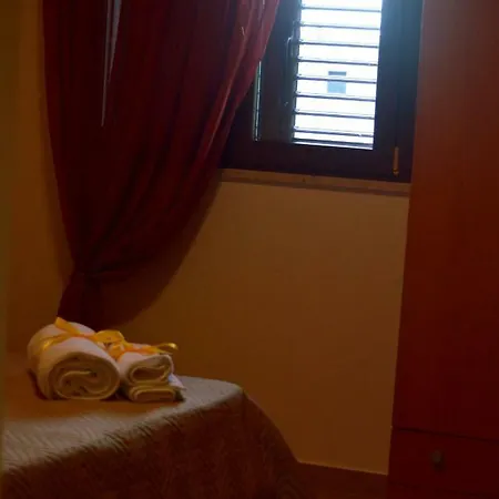 Federico Ii לינה וארוחת בוקר